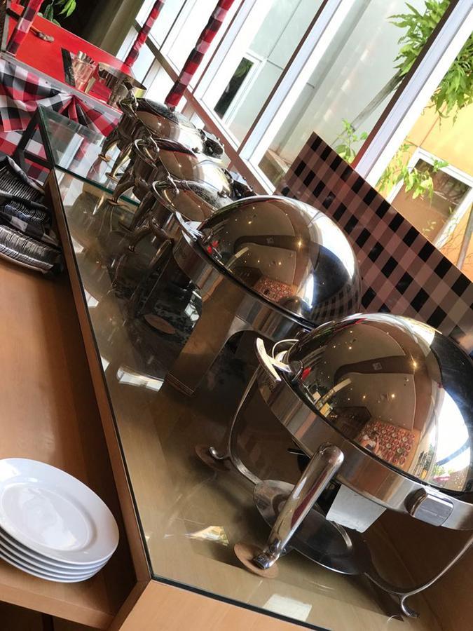 Hotel Ibis Bali Kuta Kuta Lombok Esterno foto